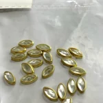 Big-Eye Shape Kundan (10G)